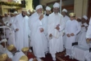 Mulaaqaat-e-Mufeedah of the Heads of Both Bohra Communities